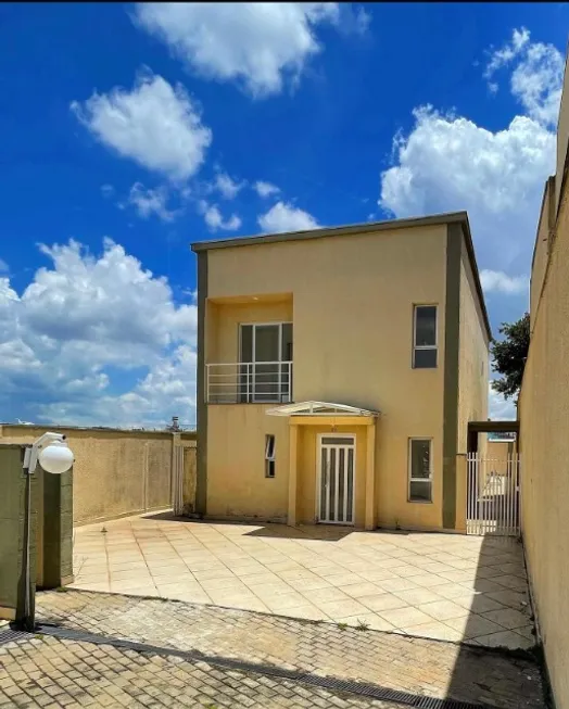 Foto 1 de Casa com 4 Quartos para alugar, 430m² em Planalto Paulista, São Paulo