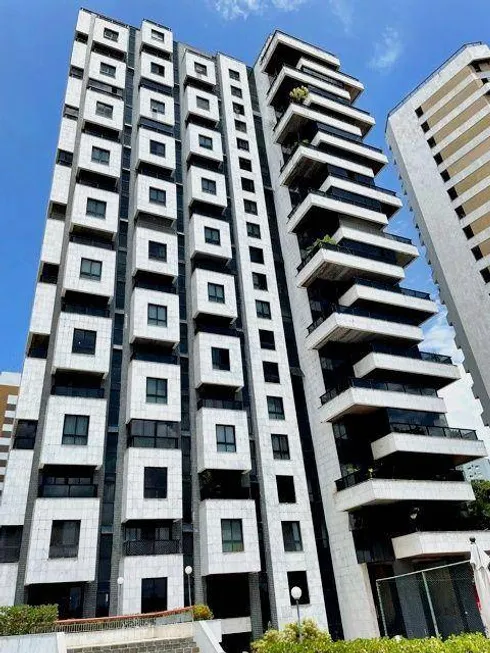 Foto 1 de Apartamento com 5 Quartos à venda, 391m² em Graça, Salvador