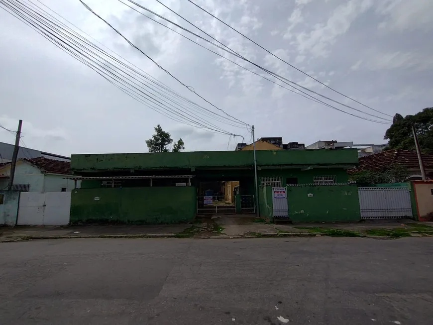 Foto 1 de Casa de Condomínio com 10 Quartos à venda, 10m² em Metropole, Nova Iguaçu