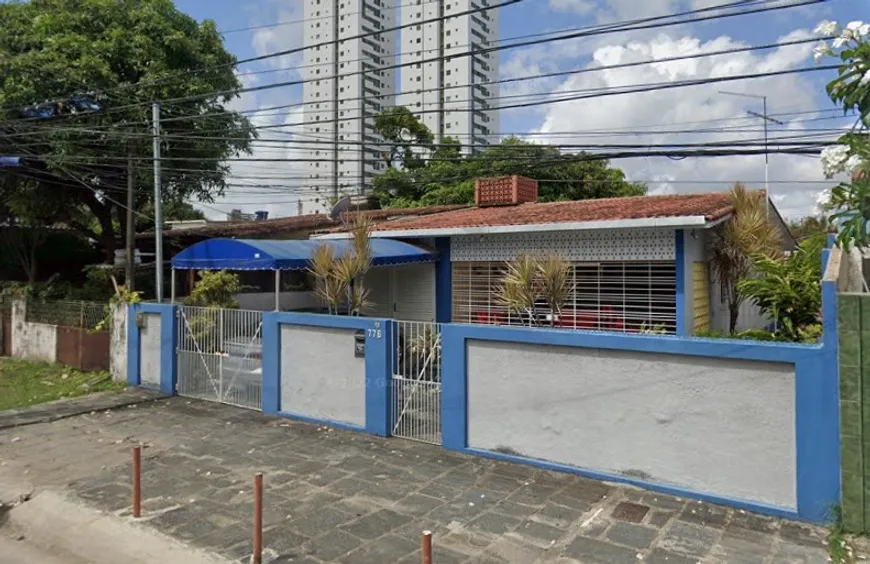 Foto 1 de Casa com 4 Quartos à venda, 250m² em Cordeiro, Recife