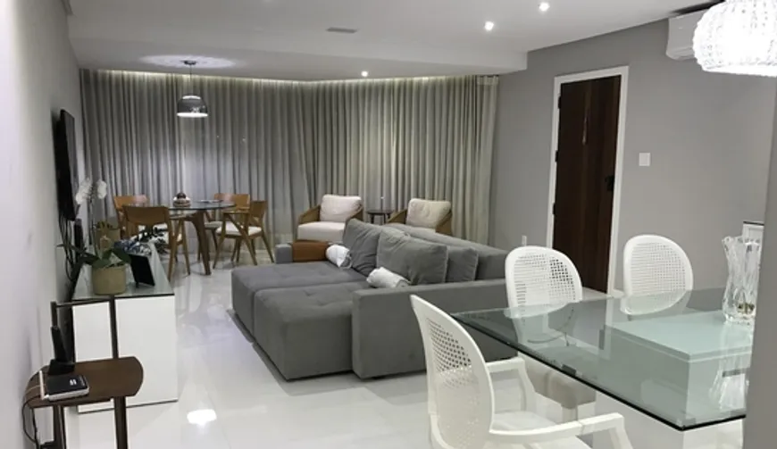 Foto 1 de Apartamento com 2 Quartos à venda, 126m² em Jardim Apipema, Salvador