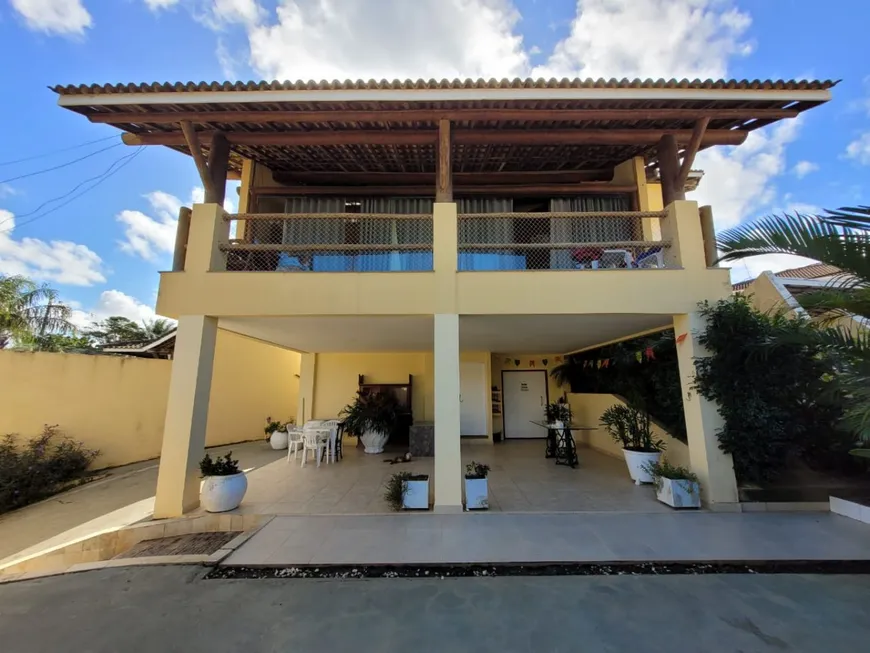 Foto 1 de Casa de Condomínio com 7 Quartos à venda, 290m² em Buraquinho, Lauro de Freitas