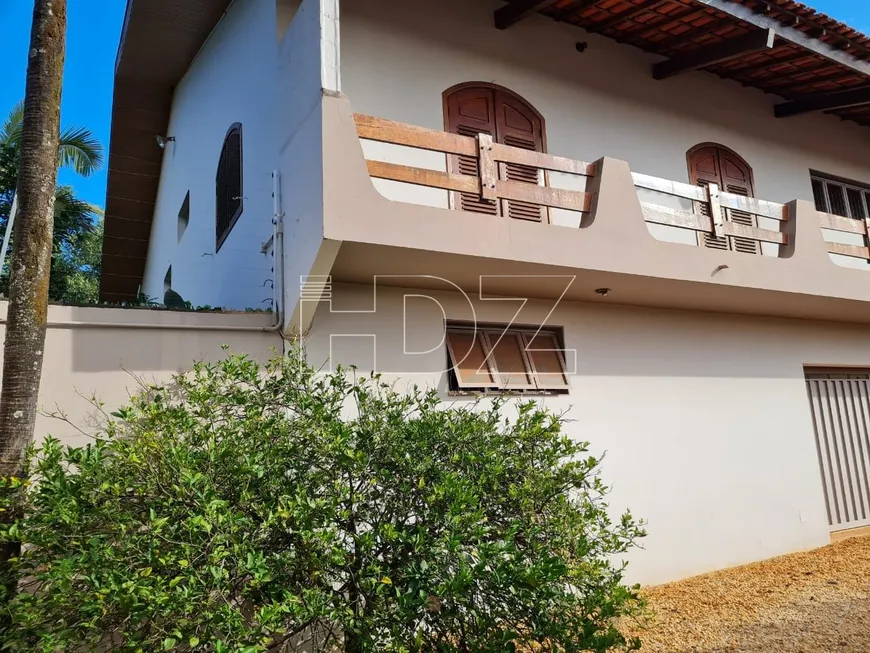 Foto 1 de Casa com 4 Quartos à venda, 471m² em Jardim Vale das Rosas, Araraquara