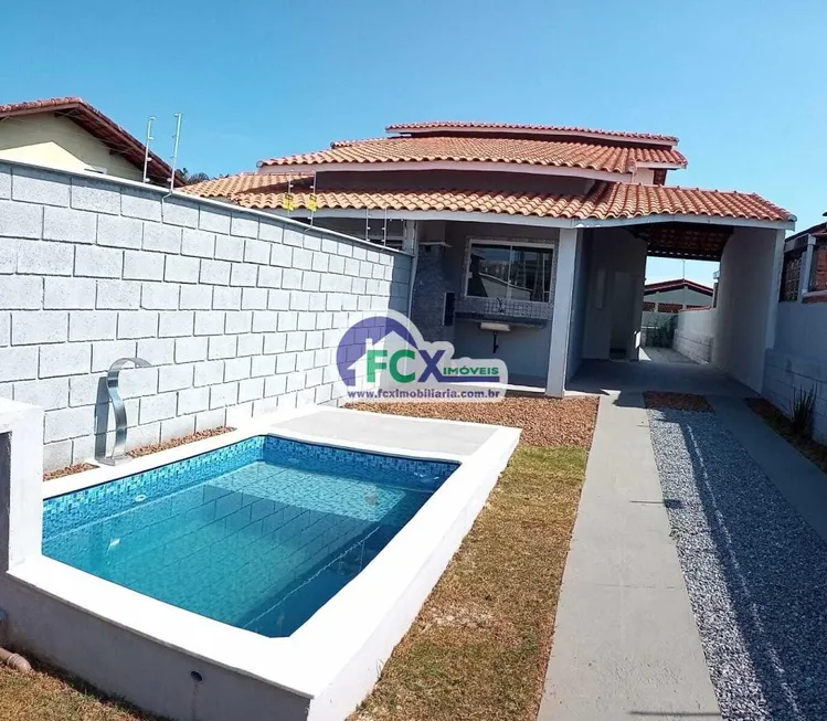 Foto 1 de Casa com 2 Quartos à venda, 84m² em Jardim Guacyra, Itanhaém