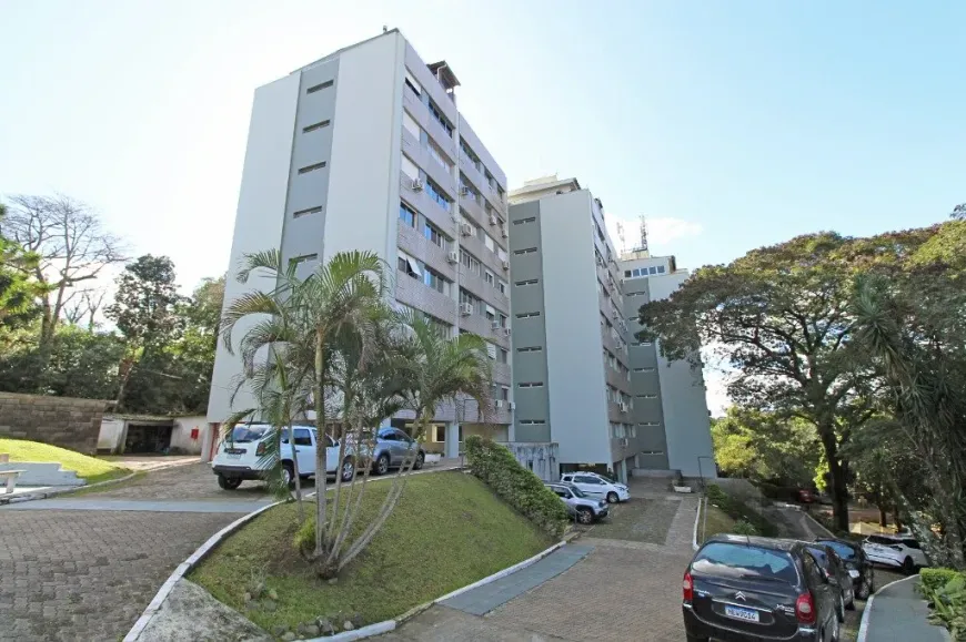 Foto 1 de Cobertura com 3 Quartos à venda, 201m² em Teresópolis, Porto Alegre