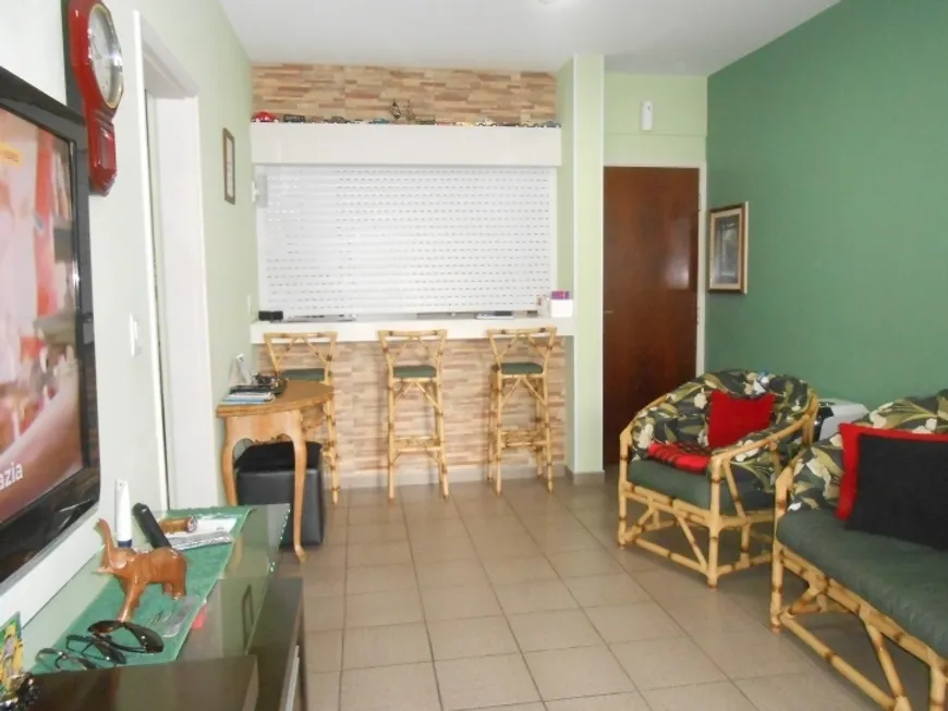 Foto 1 de Apartamento com 1 Quarto à venda, 58m² em Centro, São Vicente