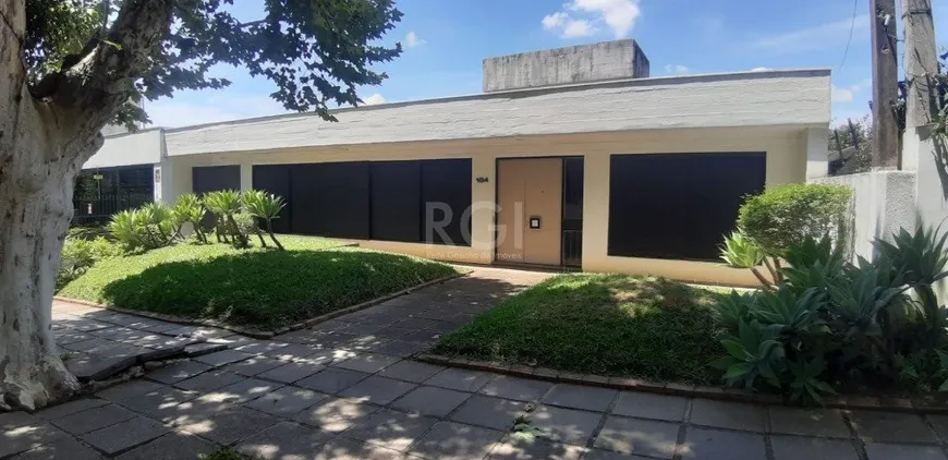 Foto 1 de Casa com 3 Quartos à venda, 316m² em Boa Vista, Porto Alegre