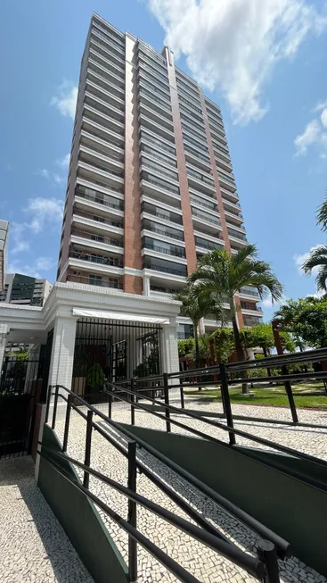 Foto 1 de Apartamento com 3 Quartos à venda, 169m² em Guararapes, Fortaleza