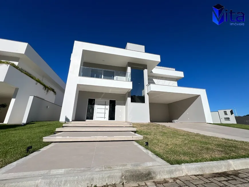 Foto 1 de Casa com 4 Quartos à venda, 452m² em Ingleses do Rio Vermelho, Florianópolis