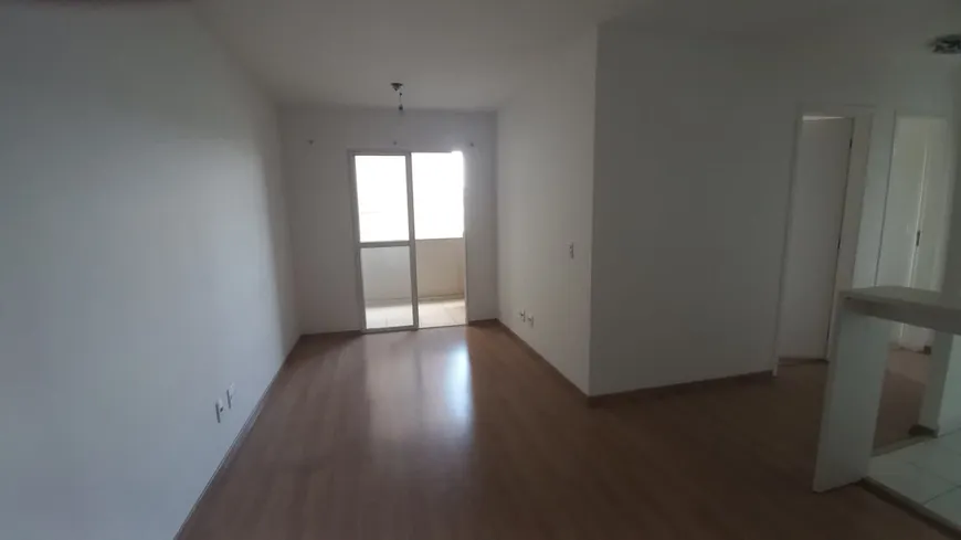 Foto 1 de Apartamento com 2 Quartos à venda, 52m² em Vila Santa Terezinha, Carapicuíba