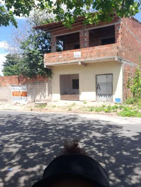 Foto 1 de Sobrado com 5 Quartos à venda, 130m² em Mucunã, Maracanaú