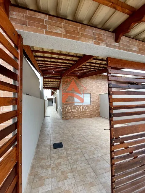 Foto 1 de Casa com 2 Quartos à venda, 85m² em Balneario Jussara, Mongaguá