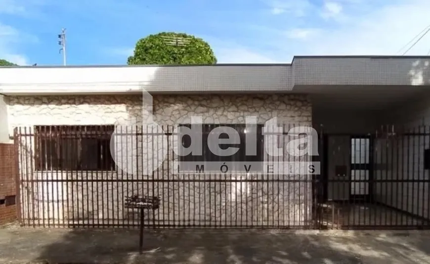 Foto 1 de Imóvel Comercial com 3 Quartos à venda, 170m² em Martins, Uberlândia