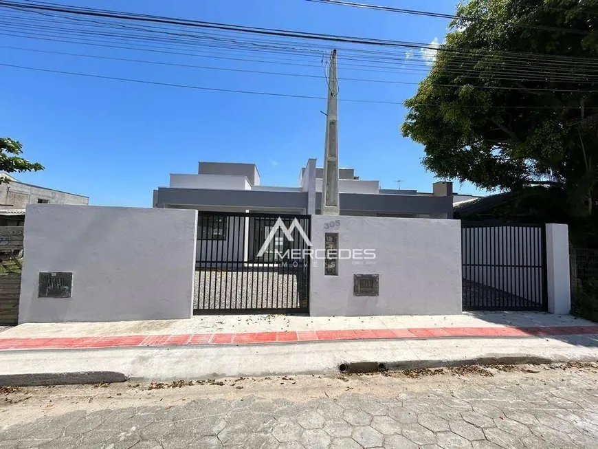 Foto 1 de Casa de Condomínio com 2 Quartos à venda, 60m² em Meia Praia, Navegantes