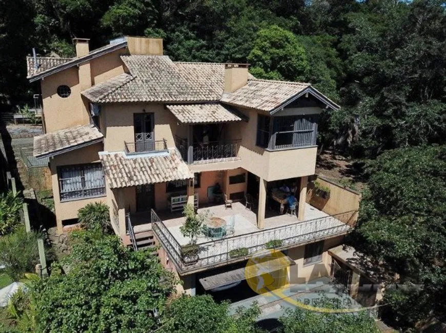 Foto 1 de Casa com 3 Quartos à venda, 323m² em Ipanema, Porto Alegre