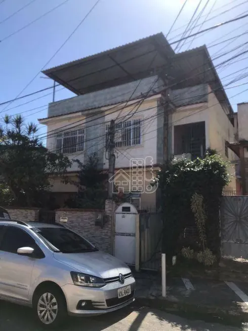 Foto 1 de Casa com 3 Quartos à venda, 250m² em Barro Vermelho, São Gonçalo