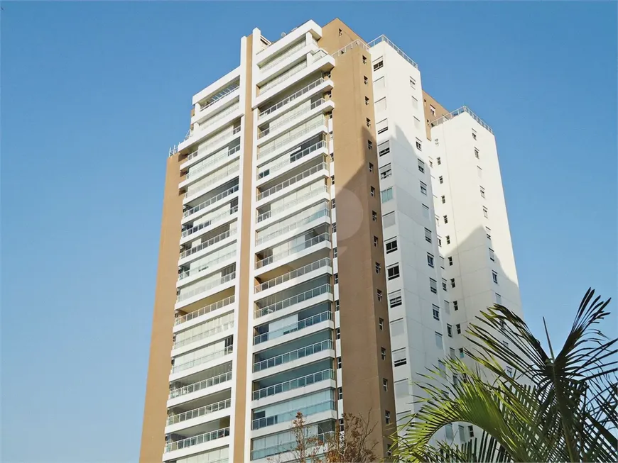 Foto 1 de Apartamento com 3 Quartos à venda, 200m² em Santana, São Paulo
