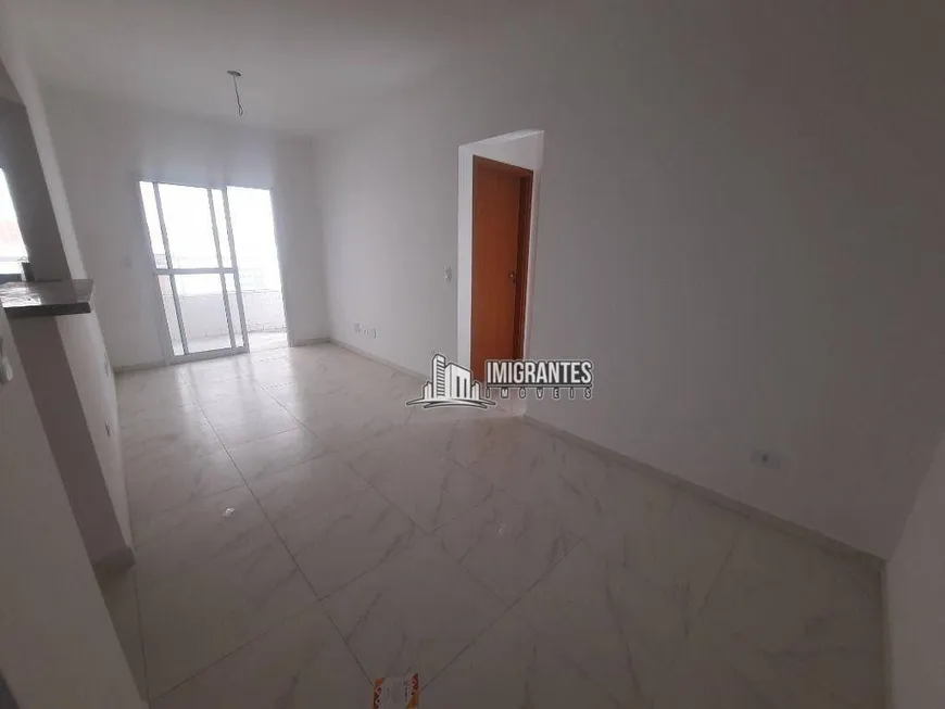 Foto 1 de Apartamento com 2 Quartos à venda, 65m² em Vila Caicara, Praia Grande