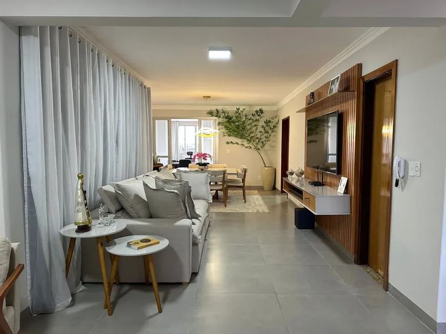 Foto 1 de Apartamento com 3 Quartos à venda, 142m² em Brasil, Uberlândia