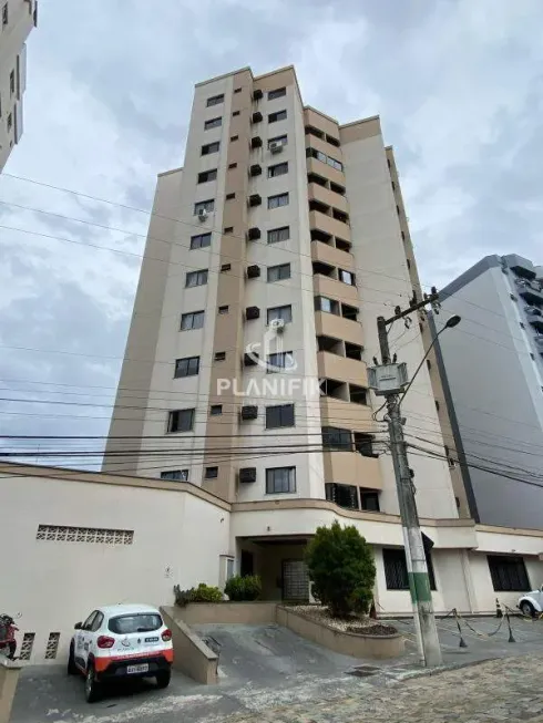 Foto 1 de Apartamento com 2 Quartos para alugar, 40m² em Centro, Brusque