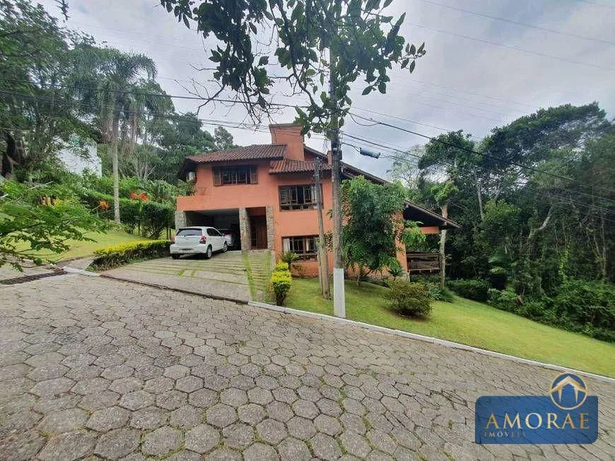 Foto 1 de Casa com 3 Quartos à venda, 180m² em Sambaqui, Florianópolis