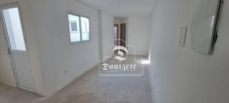 Foto 1 de Apartamento com 2 Quartos à venda, 46m² em Vila Pires, Santo André