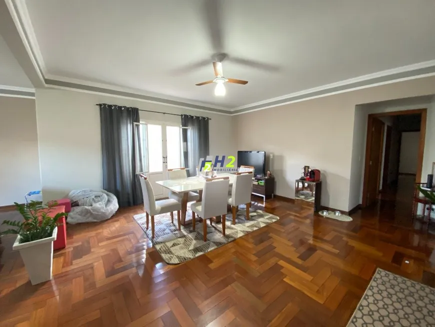 Foto 1 de Casa com 4 Quartos à venda, 241m² em Jardim América, Bauru