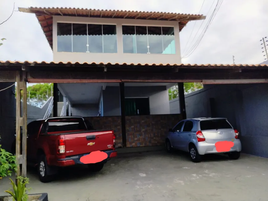 Foto 1 de Casa com 4 Quartos à venda, 140m² em Castelandia, Serra