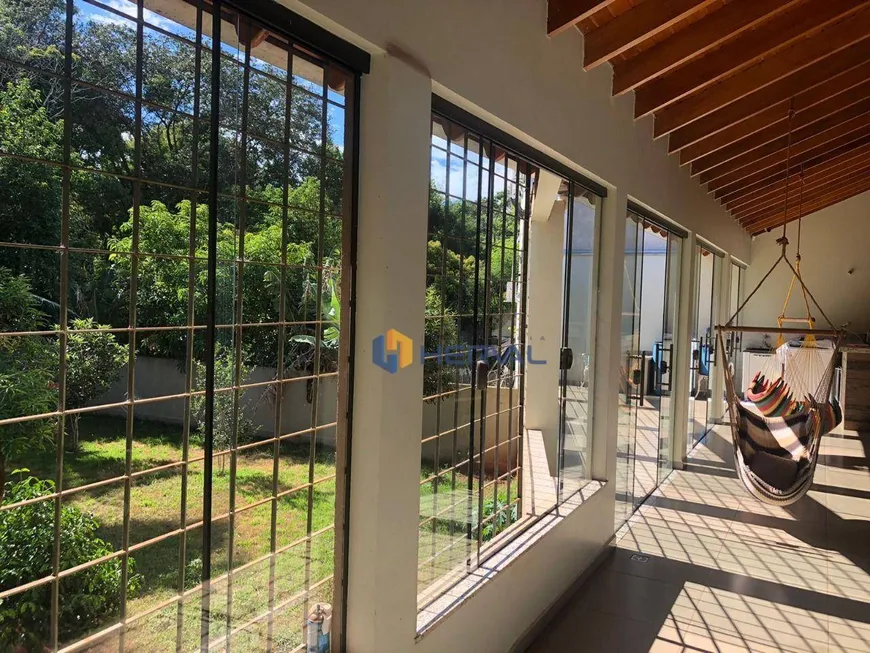 Foto 1 de Fazenda/Sítio com 3 Quartos à venda, 342m² em Jardim Santa Helena, Maringá