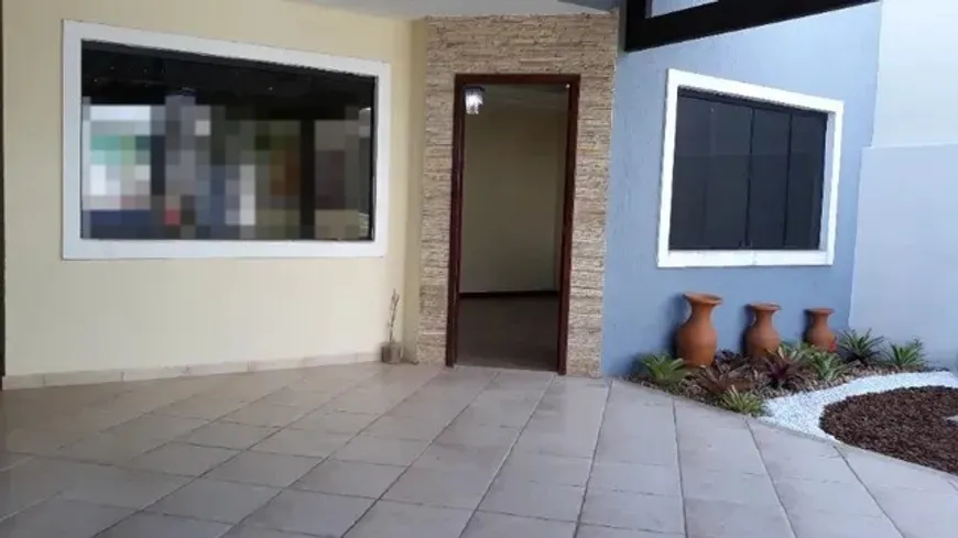 Foto 1 de Casa de Condomínio com 3 Quartos à venda, 150m² em Glória, Macaé