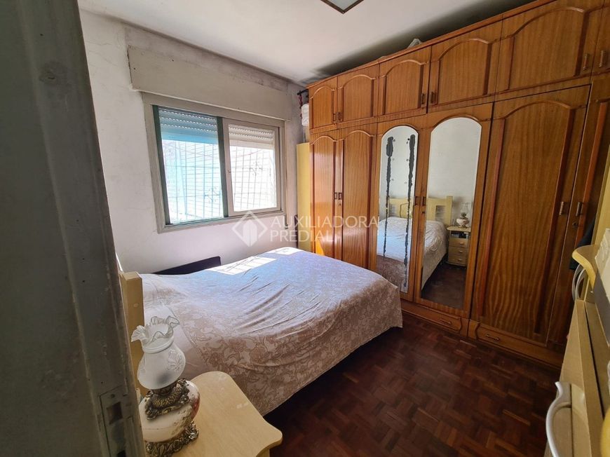 Apartamentos com 1 quarto à venda perto de Faculdade SOGIPA de