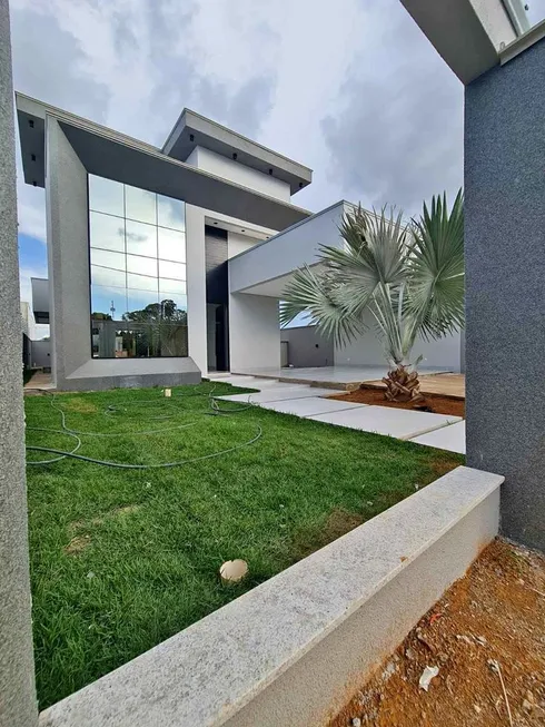 Foto 1 de Casa com 3 Quartos à venda, 189m² em Raia, Paranaguá