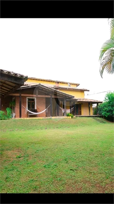 Foto 1 de Casa com 5 Quartos para venda ou aluguel, 630m² em Granja Viana, Carapicuíba