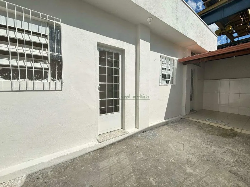 Foto 1 de Casa com 2 Quartos para alugar, 60m² em Prado, Belo Horizonte