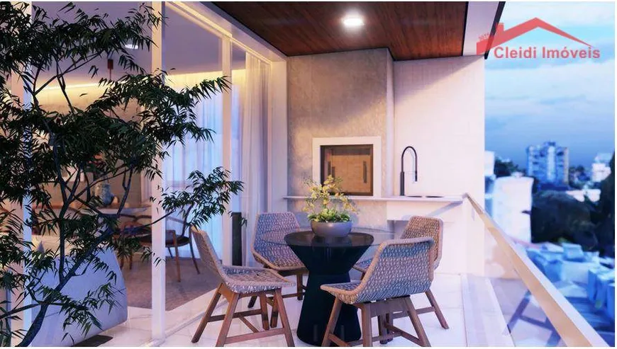 Foto 1 de Apartamento com 2 Quartos à venda, 89m² em América, Joinville