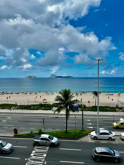 Foto 1 de Apartamento com 4 Quartos para alugar, 220m² em Ipanema, Rio de Janeiro