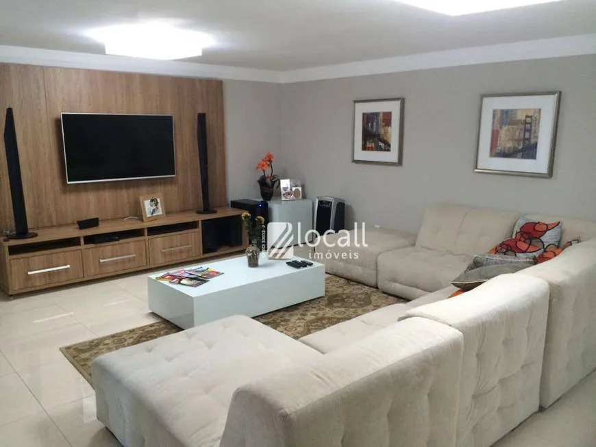 Foto 1 de Apartamento com 4 Quartos à venda, 231m² em Centro, São José do Rio Preto