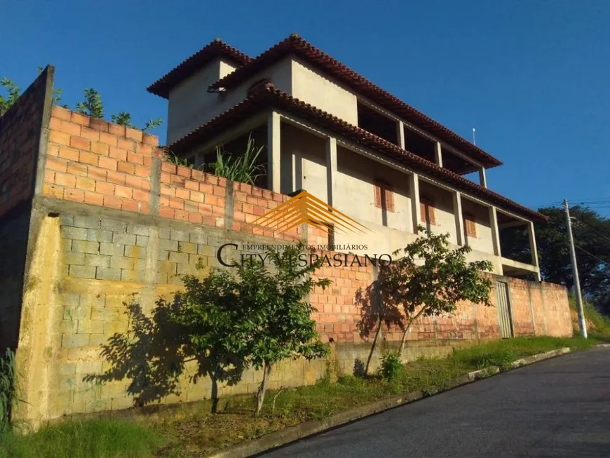 Foto 1 de Casa com 2 Quartos à venda, 391m² em Jardim da Gloria, Vespasiano