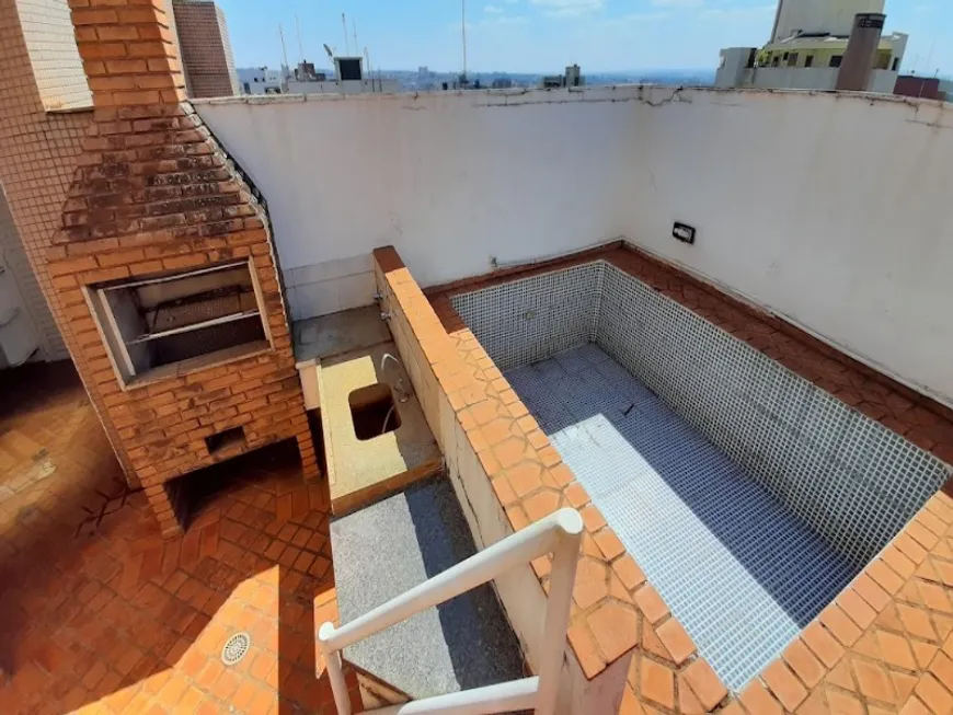 Foto 1 de Apartamento com 3 Quartos à venda, 220m² em Centro, Ribeirão Preto