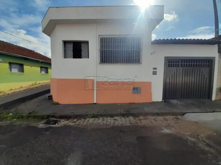 Foto 1 de Casa com 3 Quartos para alugar, 78m² em Estação, Franca