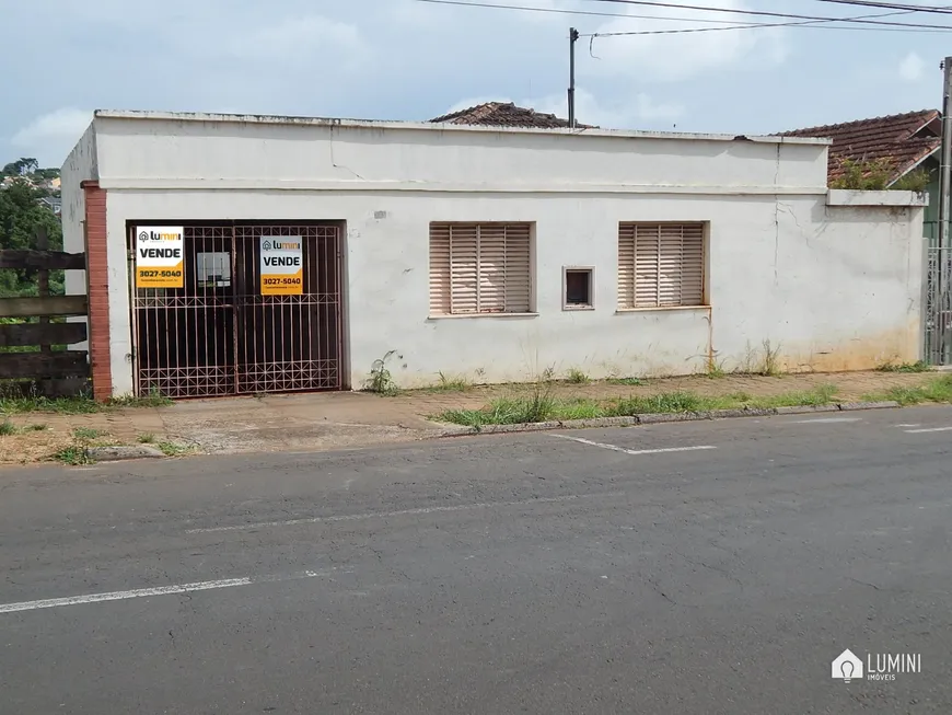 Foto 1 de Lote/Terreno à venda, 429m² em Uvaranas, Ponta Grossa