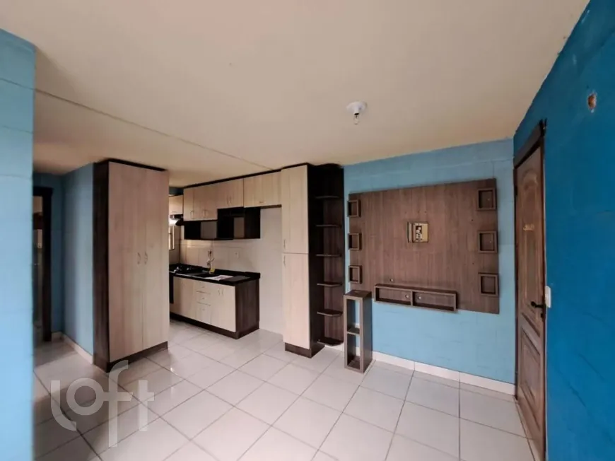 Foto 1 de Apartamento com 2 Quartos à venda, 39m² em Olaria, Canoas