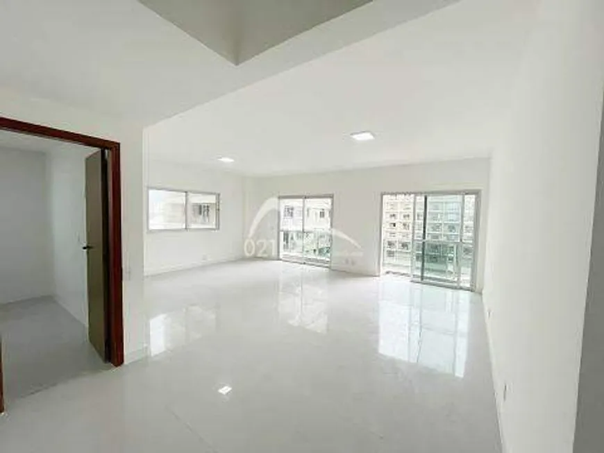 Foto 1 de Apartamento com 4 Quartos à venda, 185m² em Copacabana, Rio de Janeiro