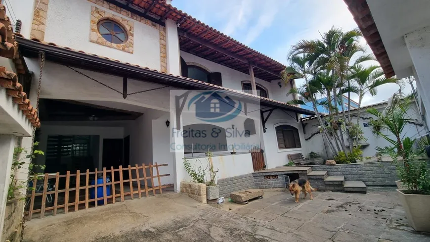 Foto 1 de Casa com 5 Quartos à venda, 360m² em Curicica, Rio de Janeiro