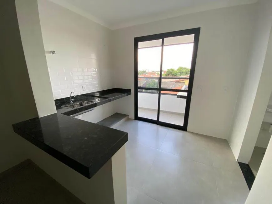 Foto 1 de Apartamento com 2 Quartos à venda, 51m² em Segismundo Pereira, Uberlândia