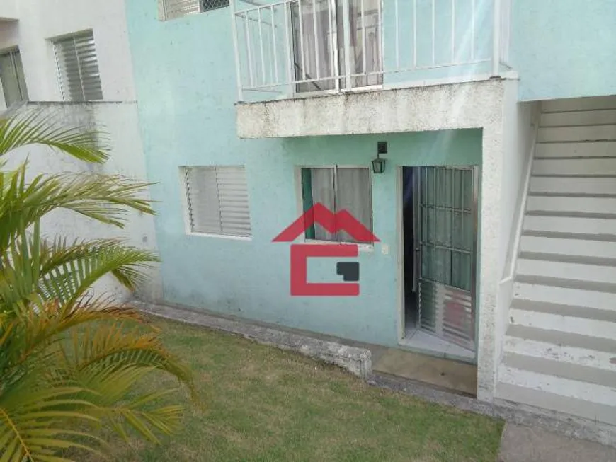 Foto 1 de Casa de Condomínio com 2 Quartos à venda, 52m² em Jardim Sandra, Cotia