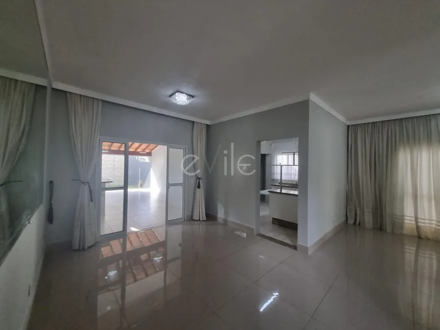 Foto 1 de Casa de Condomínio com 3 Quartos para alugar, 312m² em Jardim Recanto, Valinhos