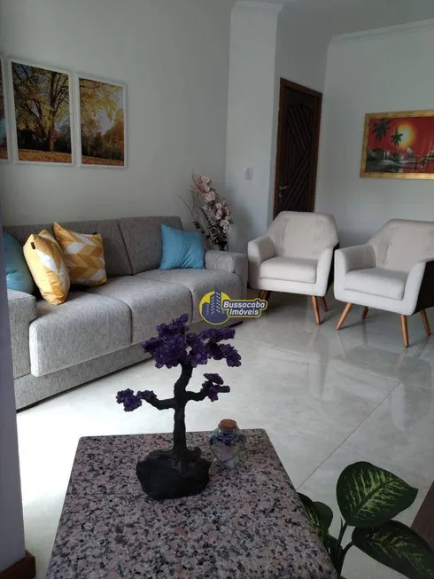 Foto 1 de Sobrado com 3 Quartos à venda, 200m² em Jaguaribe, Osasco