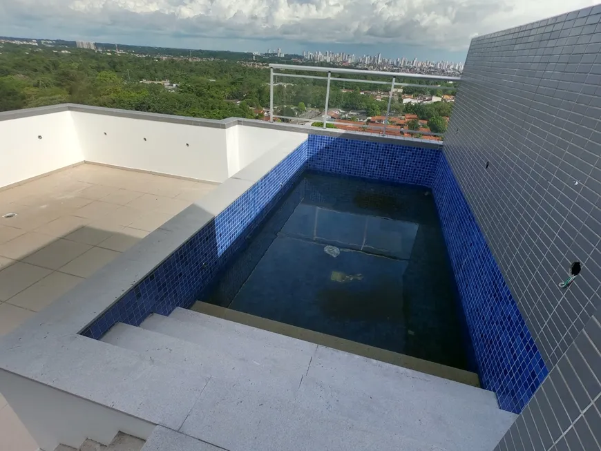 Foto 1 de Apartamento com 3 Quartos à venda, 211m² em Val de Caes, Belém