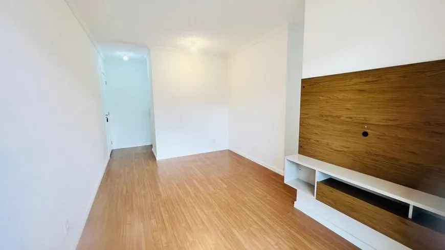 Foto 1 de Apartamento com 3 Quartos à venda, 56m² em Taquara, Rio de Janeiro
